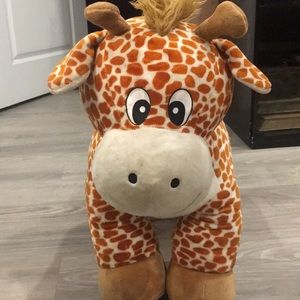 A oversized kids giraffe chair